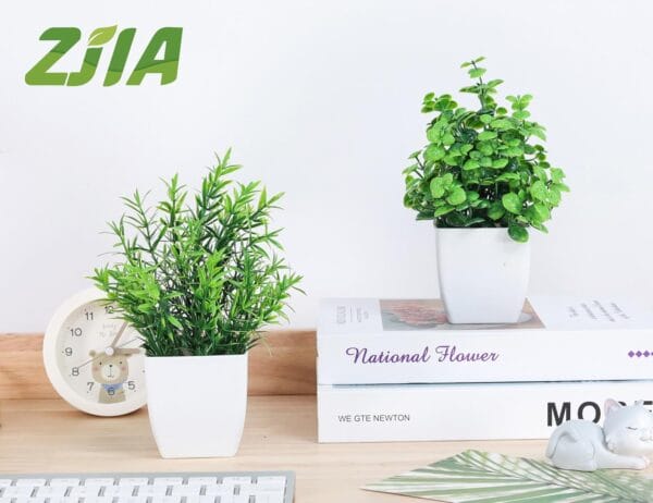 Comparing 8 Chic Faux Plants and Garden Decor Items - Image 3